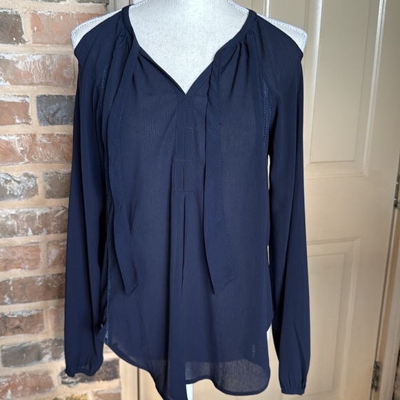 Buckle True Navy Boho Peasant Blouse Cold Shoulder Flowy Lightweight Tie Neck - Picture 14 of 14